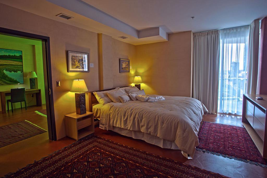 Hotel At The Black Olive