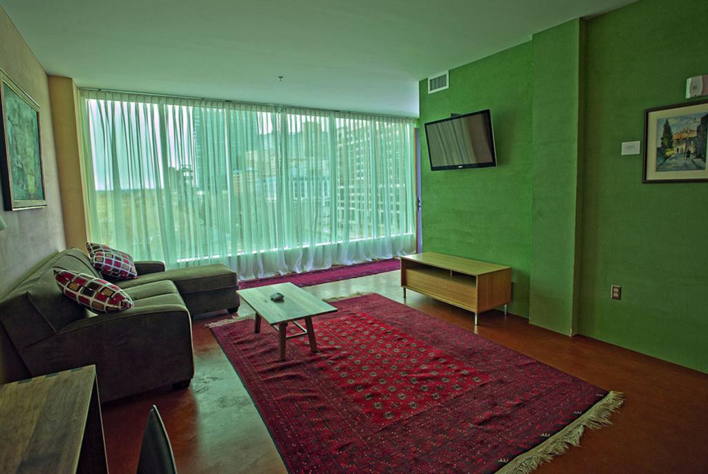 Hotel At The Black Olive 4*