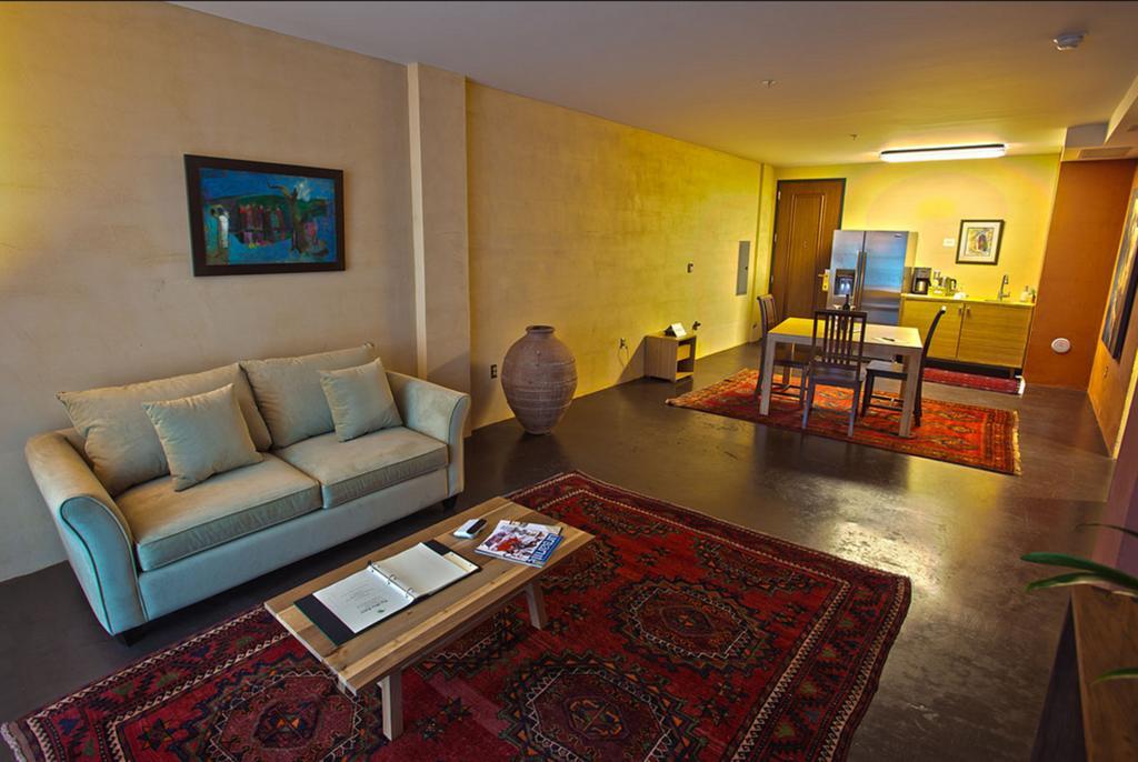 Hotel At The Black Olive